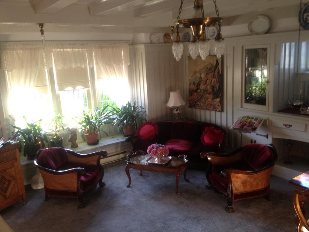 Trutch Manor Bed & Breakfast Victoria Bilik gambar