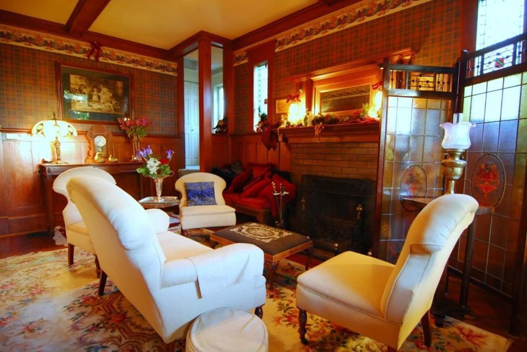 Trutch Manor Bed & Breakfast Victoria Bilik gambar