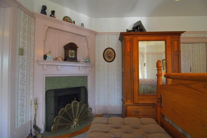 Trutch Manor Bed & Breakfast Victoria Luaran gambar